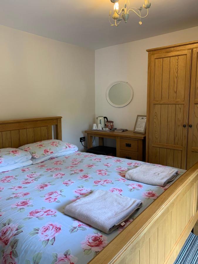 Bed and Breakfast Rheolau Arms Swansea Exterior foto